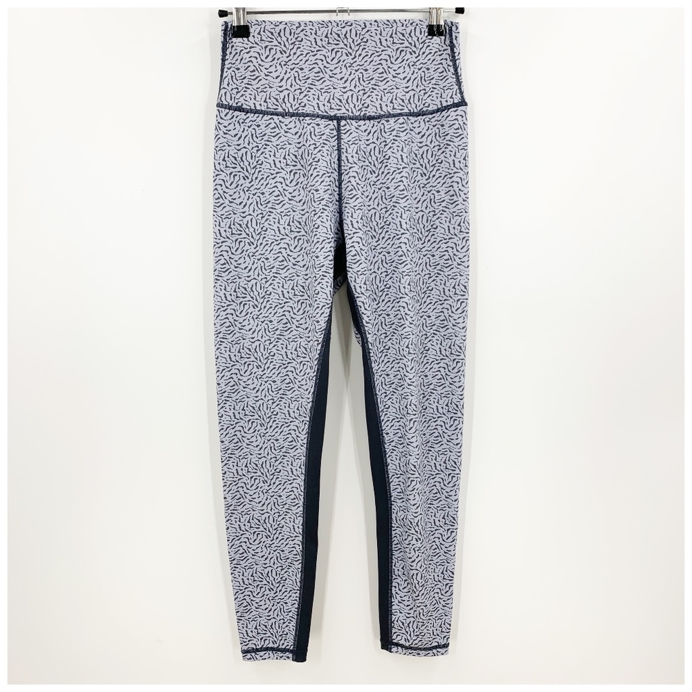 All Fenix Powder Blue Cheetah 7/8 Leggings Sz M